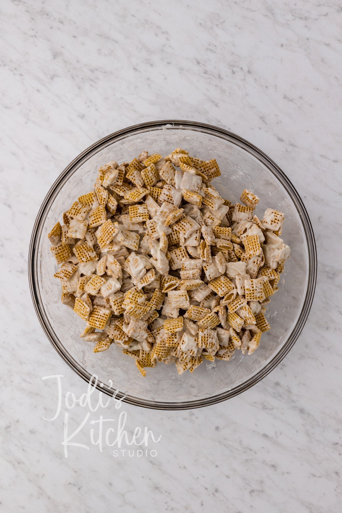 Carrot Cake Muddy Buddies