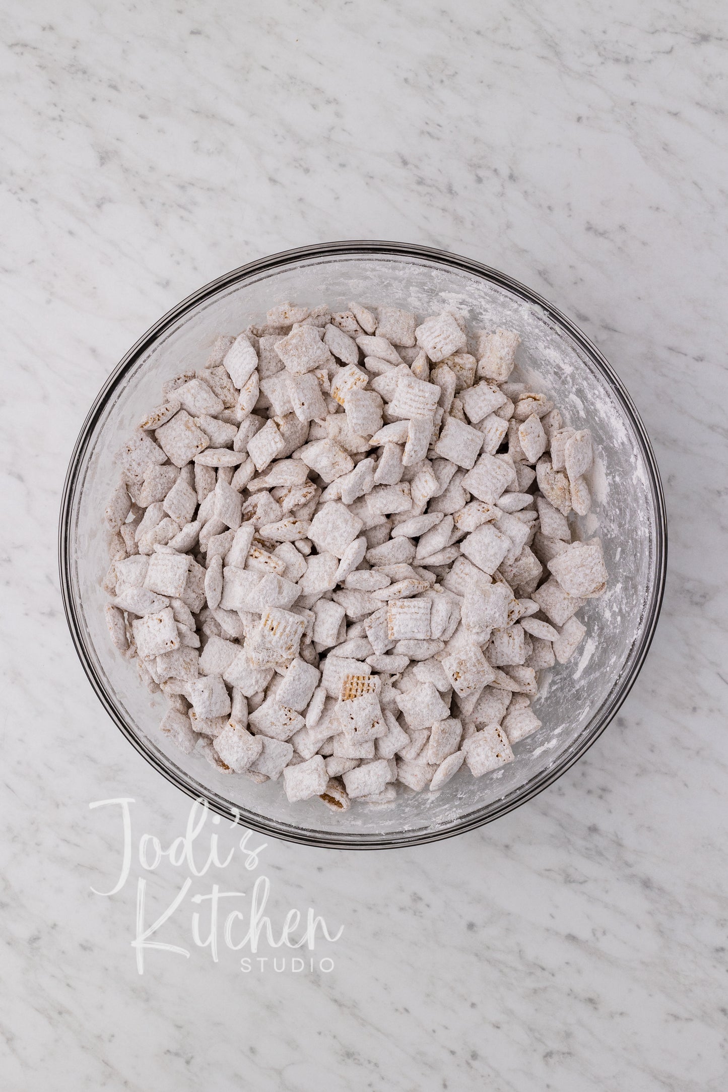 Carrot Cake Muddy Buddies