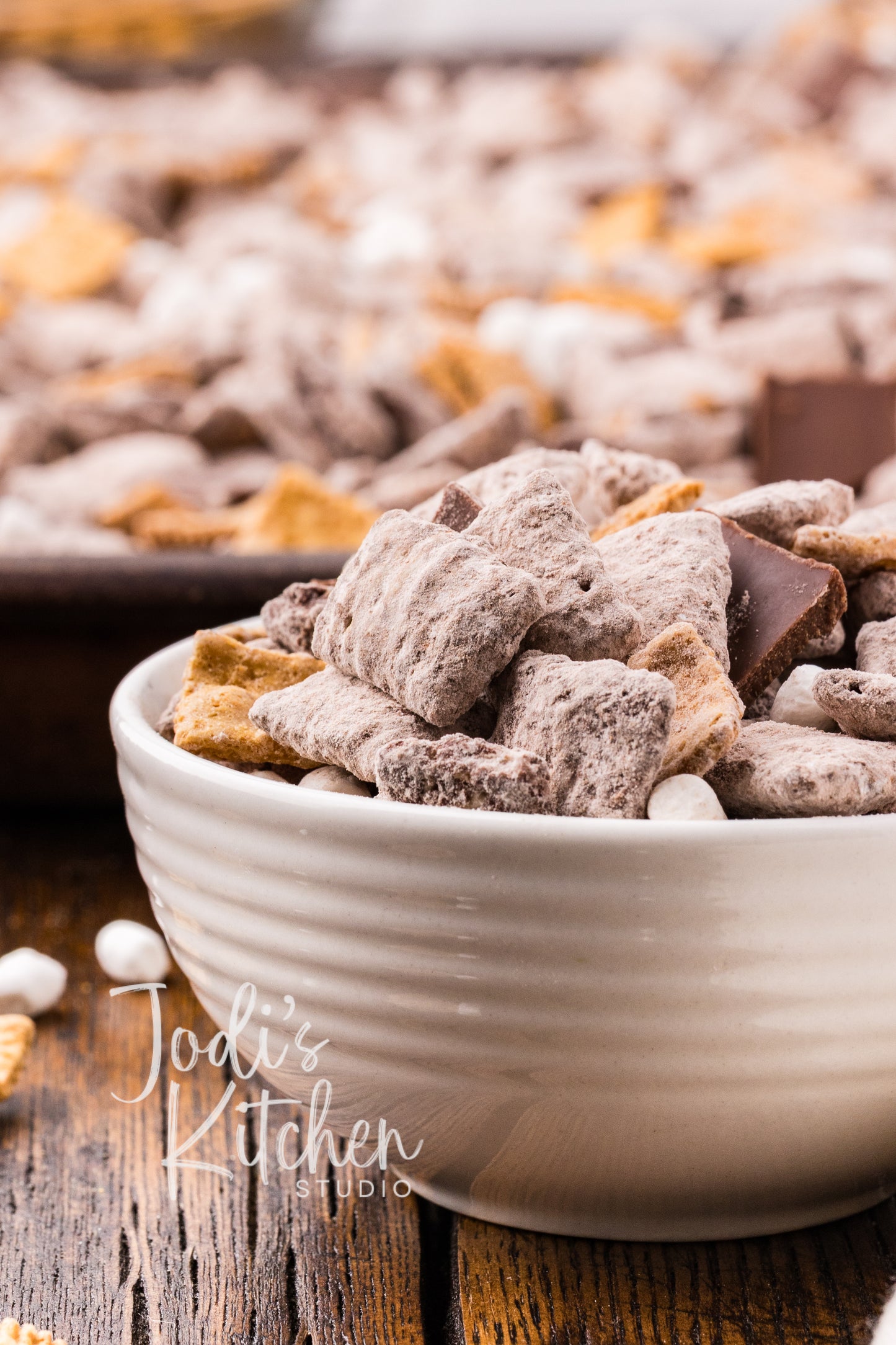 S'mores Muddy Buddies