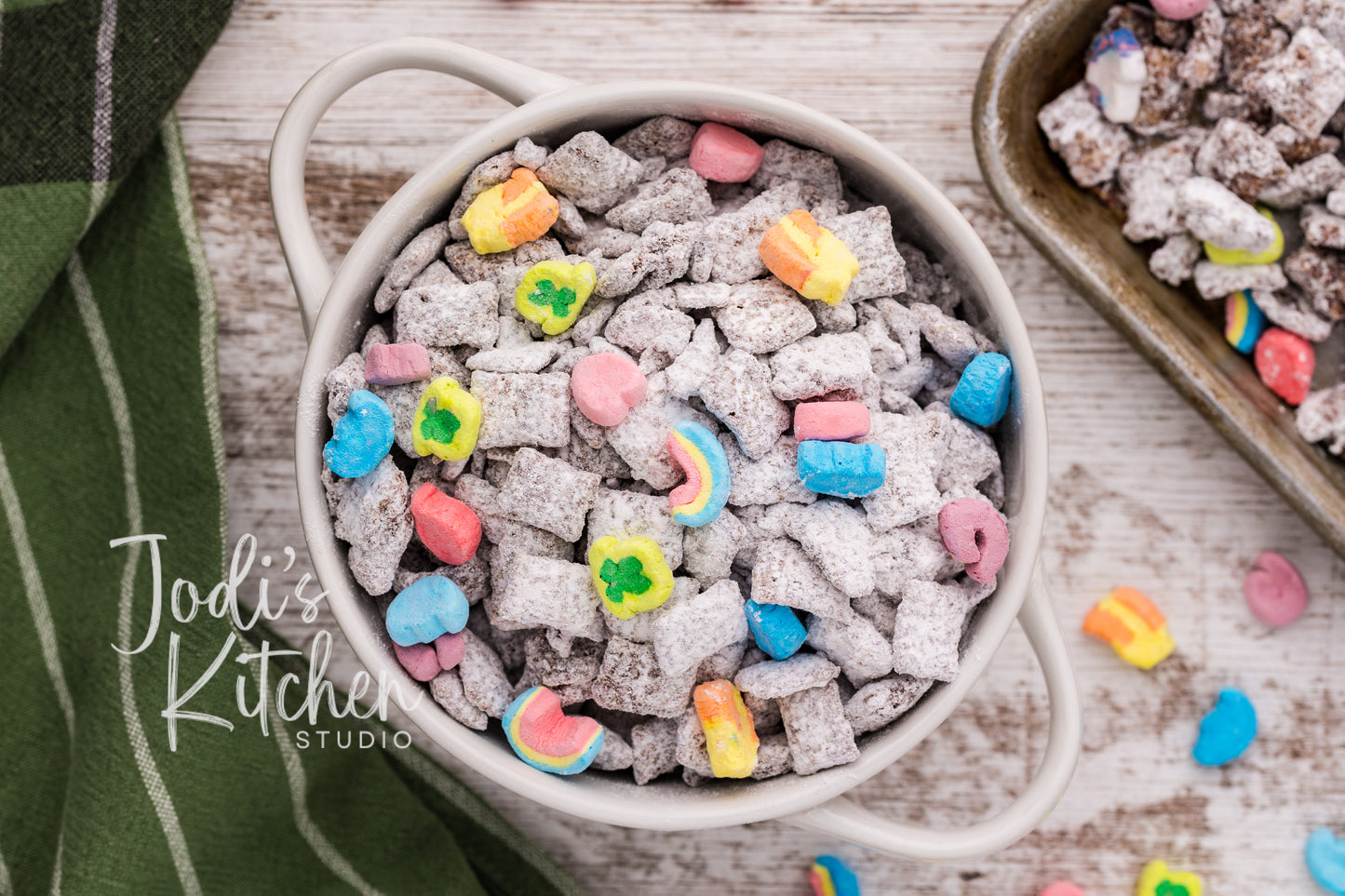 Irish Cream Muddy Buddies