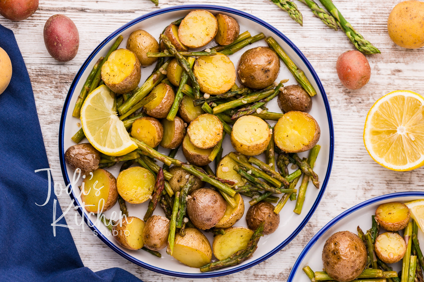 Lemon Garlic Roasted Potatoes & Asparagus